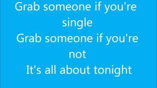 It's All About Tonight - Pixie Lott ( lyrics )