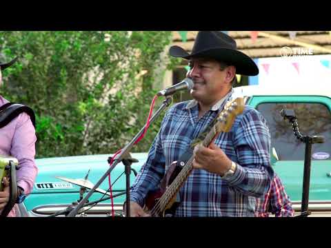 Rey Lopez Y Sus Nuevos Perigrinos -"Bautizame" En Vivo 2022