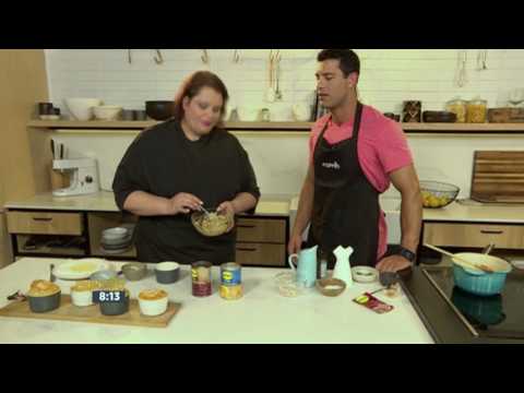 Koo Chicken, Apricot & Bean Pot Pies