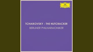 Tchaikovsky: The Nutcracker, Op. 71, Act I: No. 4, Dance Scene. Entry of Drosselmeyer and...