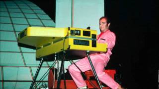 #15 - I Heard It Through The Grapevine - Elton John &amp; Ray Cooper - Live in Minneapolis 1979