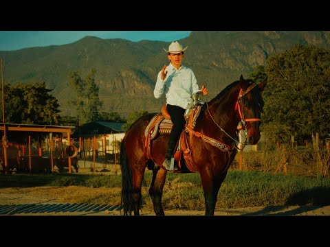 Juan Freer - Joven De La Sierra  [Video Oficial]