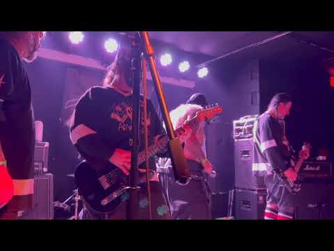 Two Man Advantage - Desirage