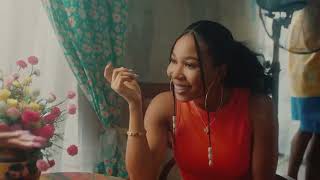 Das Video zu 'CALM DOWN' (jetzt ansehen)