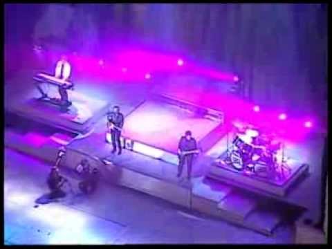 Pooh - Non lasciarmi mai più (Live)
