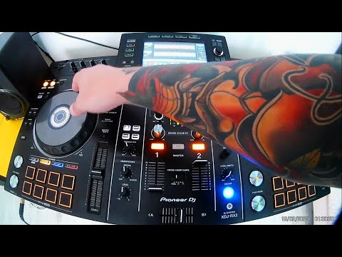 XDJ RX2 PIONEER - PERFORMANCE SET !!! 10 MINUTES TECH HOUSE !!!