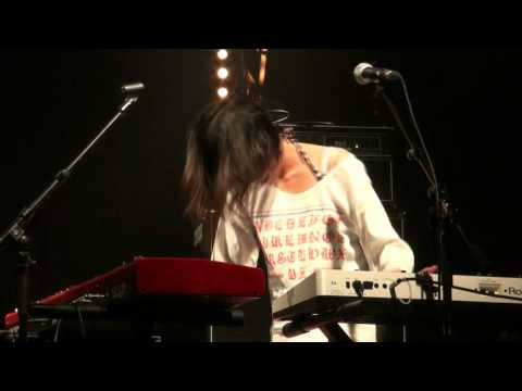 Root Thumm - NEU ! live at Japan Expo 11 - part 1/8