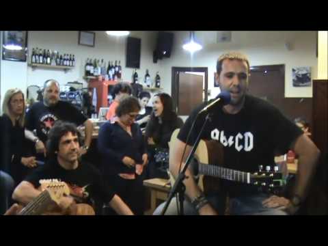 Miniatura de la entrevista a EL DESVÁN Bar Alazne 26 mayo 2016