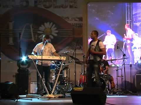 Dado Polumenta i Cvija - Veceras / Esma - (LIVE) - Bijelo Polje 28.07.2011.