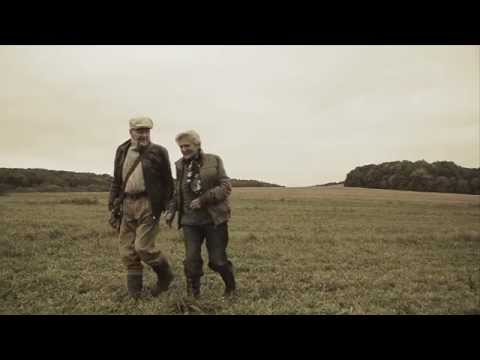 Juraj Zaujec a Lucia Bugalová - Húsky (Official Video)