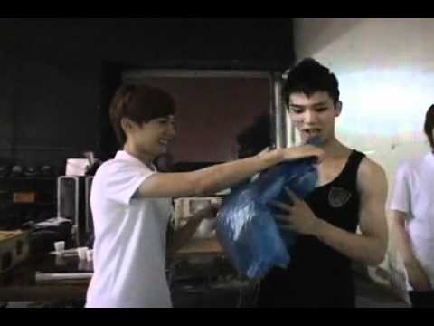 Teen Top ~-♥-~ funny [helium gas nolyipyeon]