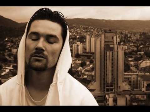 Deniro - U Kraju Navucenih