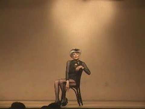 Falling In Love Again - Helen Costa - Performance