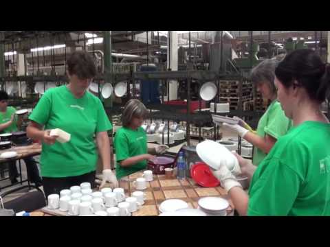 Klasicno emajlirano posudje Metalac   YouTube