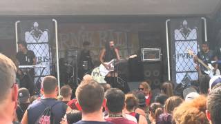 PVRIS - Demon Limbs (Warped Tour - Hartford, CT - 7/13/2014)