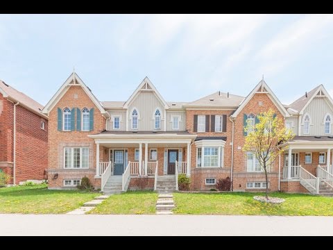 33 Warnford Circle, Ajax