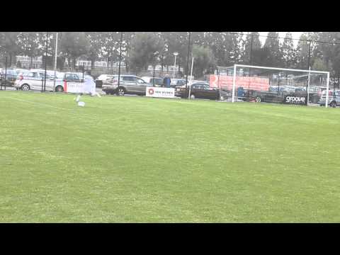 Voetbal fragment Fc Weesp E1 - Fortius E1/ 05-10- 2013 (2-10)