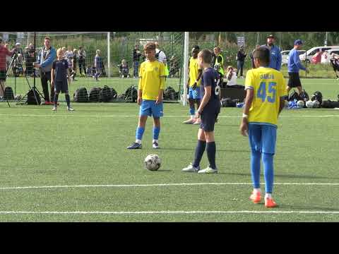 Gnistan P10/Keltainen 1 - FC Espoo/Sininen