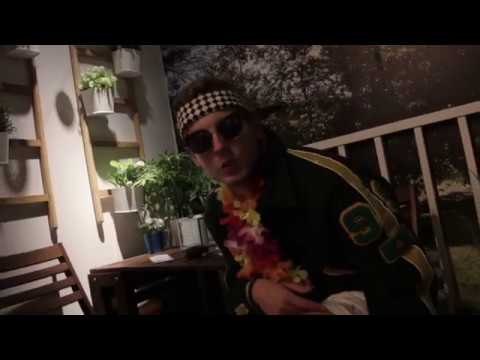 MAJLO - JAK (Official Video)