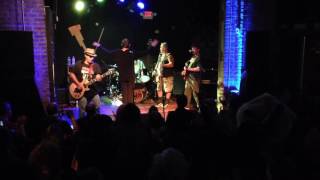 The Dickies - &quot;Free Willy&quot; &amp; &quot;Got It at The Store&quot; (live) 10/30/16