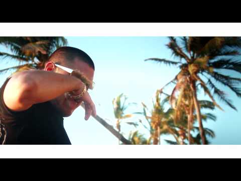 El Komander - Fiesta en la Playa "Video Official" 2011