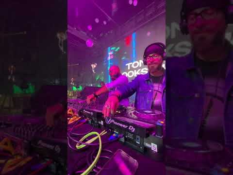 Tom Pooks & Joy Kitikonti (full live DJ set) - Family Piknik Closing 2022