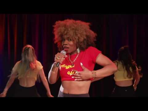 Angee Wings - Première fois [Vidéoclip officiel]