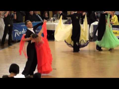 Latvian Standart Championship 2011 Rolands Malcāns - Kristīne Lopeta 1.2fin foxtrot.wmv