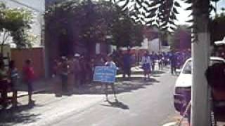 preview picture of video 'IMG_0005.AVI Desfile 7 de setembro Escolinha da Monica'