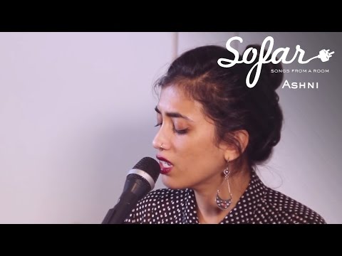 Ashni - Light Bends | Sofar NYC