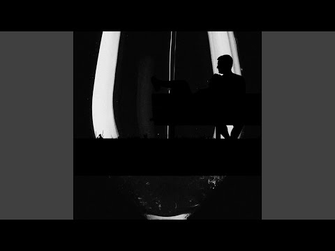 MANDRA NU MAI FI FUDULA