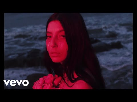 Video thumbnail for Kiss Me Goodbye