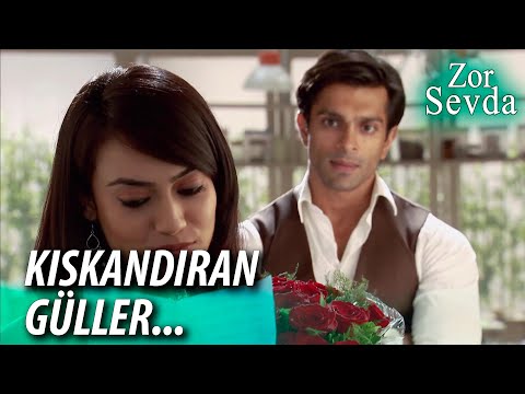 Eve Başka Adamlardan Güller Geldi | Zor Sevda - 93.Bölüm ❤️