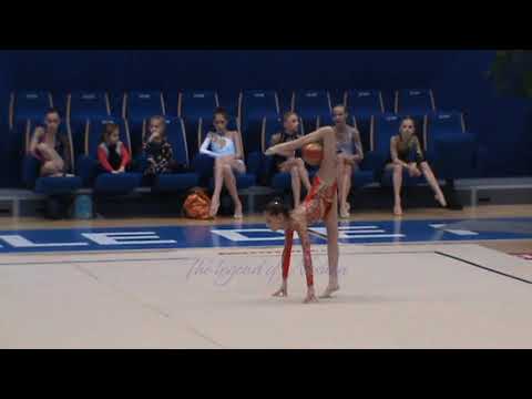 Camille AY ballon - 2013 Gala de charité Reims 2 février