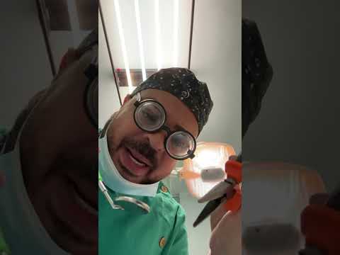 IMBARAZZI - DAL DENTISTA
