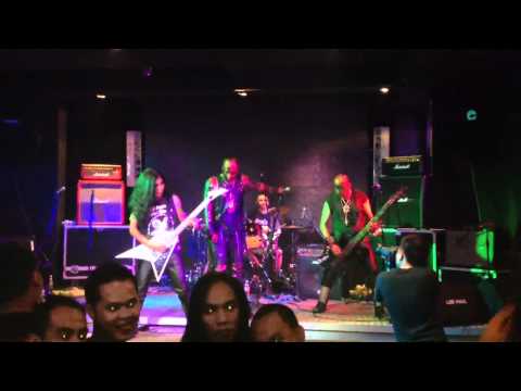 As Sahar - Tinggam ( live@asian ladies metal war ) 8/7/12