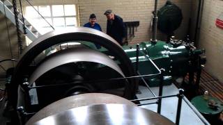 preview picture of video 'Cambridge Museum of Technology - Steam Engine Pump'
