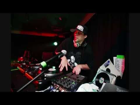 [NEW SEPT 2011] DJ Bobby B Stonetown Tour Mix (HD)