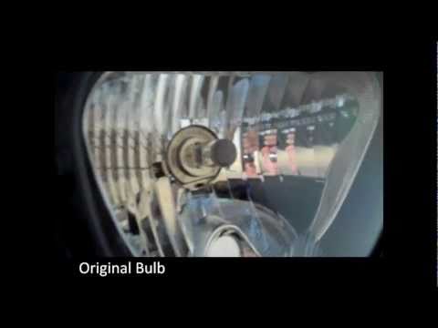 Installing a PIAA H4 XTreme White Plus bulb on a Suzuki Boulevard M90