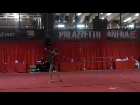 piccole atlete tornano a casa anfra