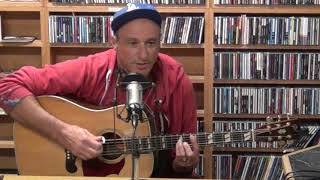Dan Bern - The Stinky &amp; Dirty Theme Song - WLRN Folk Music Radio