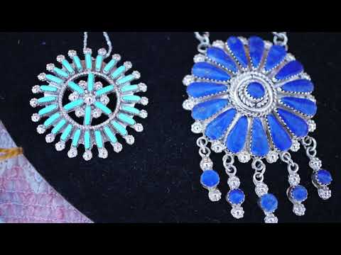 I am a Zuni Artist   Roxanne Seoutewa