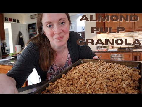 #260 | Almond Pulp Granola | Baking with my Toddler