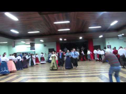 Polonese Formatura 20/06/2015 - Fandango de Galpão