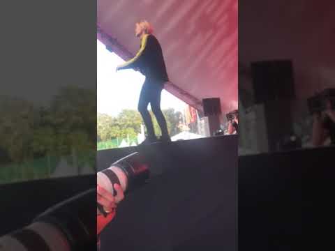 Oscar Enestad - I LOVE IT (LIVE)