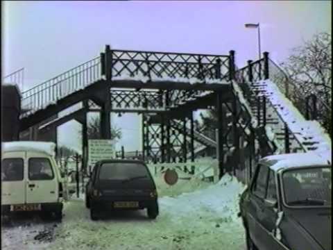 3) EMU's in the Snow in Kent Sun 18 Jan 87