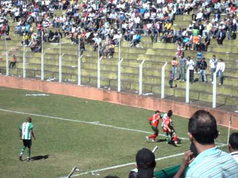 ARAPONGAS 2X0 PORTUGUESA LONDRINENSE PARANAENSE 2 DIVISAO 2010