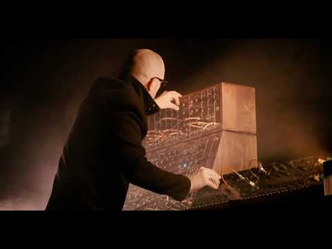 LudoWic - DELUSIVE BUNKER (Katana ZERO - OST) [live]