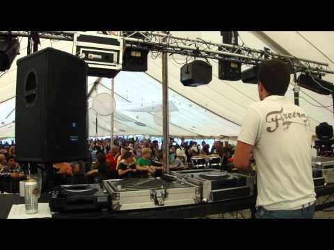 Jason Chance djing live at GUILFEST 2011 (Funky End Dance Arena)
