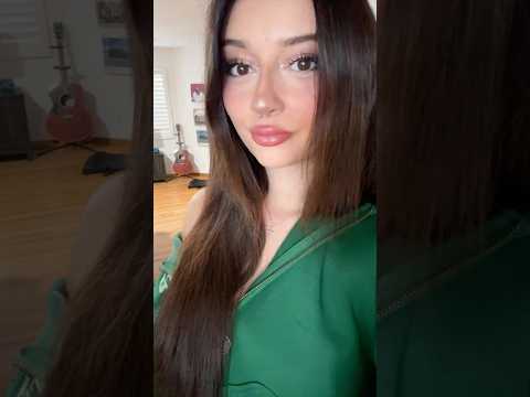 WE BACK BABYY #sophiefergi #shorts @Lev.Cameron